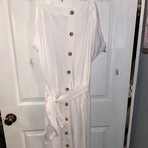 All white dress. With belt cotton and linen